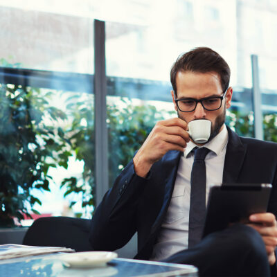 mans-with-cup